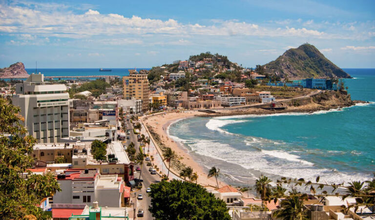 Exploring the Charming Old Mazatlán (Historic Center)